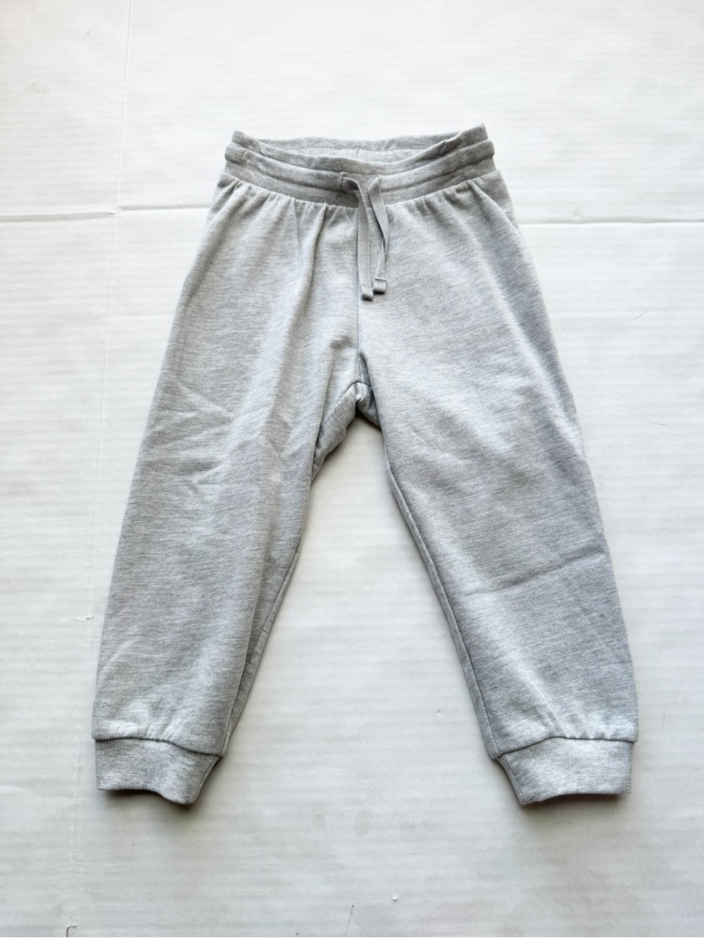 Boys New Sweatpants in Grey NWOT